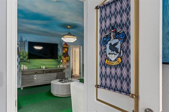 Image No.41-8 Bed Property for sale