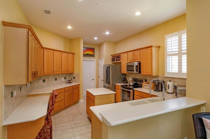 Image No.9-3 Bed Property for sale