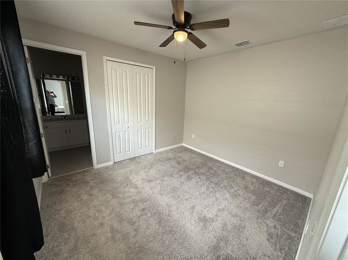 Image No.15-5 Bed Property for sale