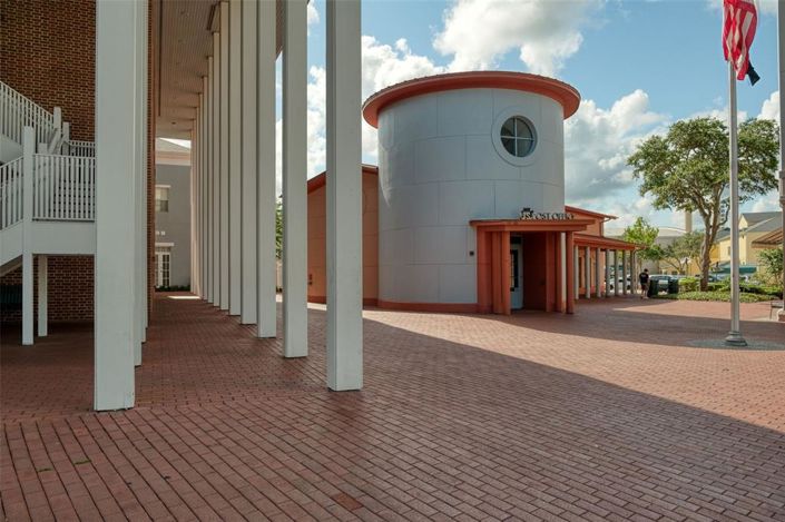 Image No.72-4 Bed Property for sale