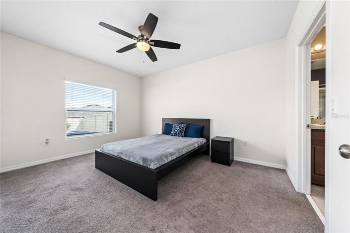 Image No.12-3 Bed Property for sale