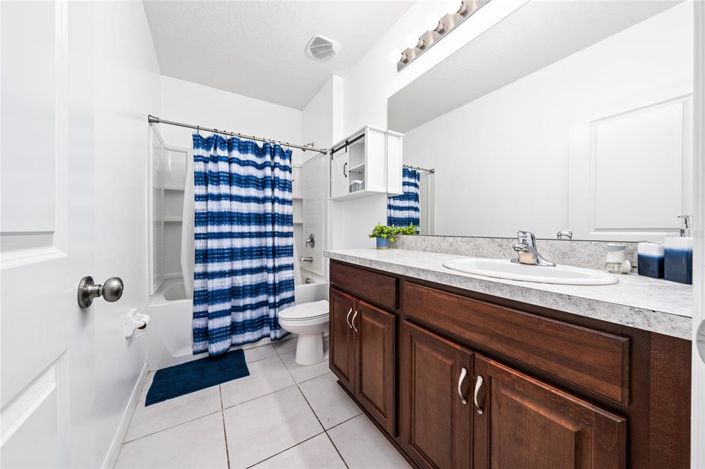 Image No.15-3 Bed Property for sale