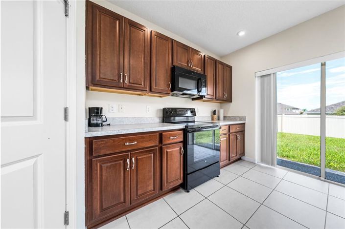 Image No.7-3 Bed Property for sale