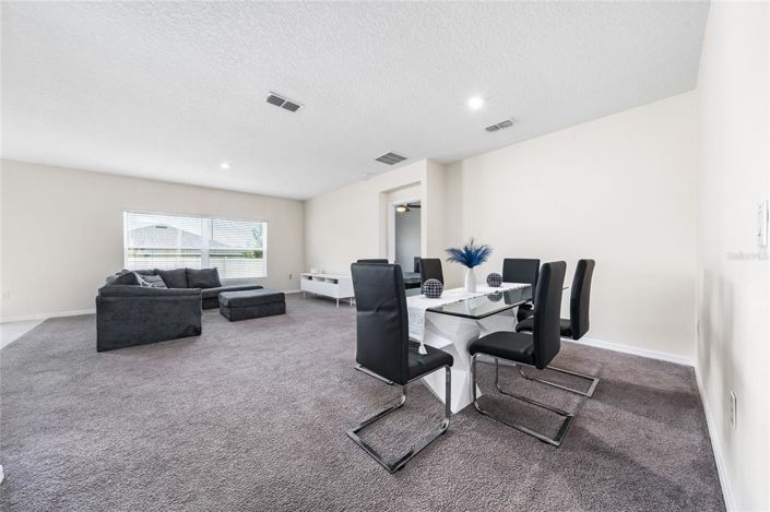 Image No.9-3 Bed Property for sale