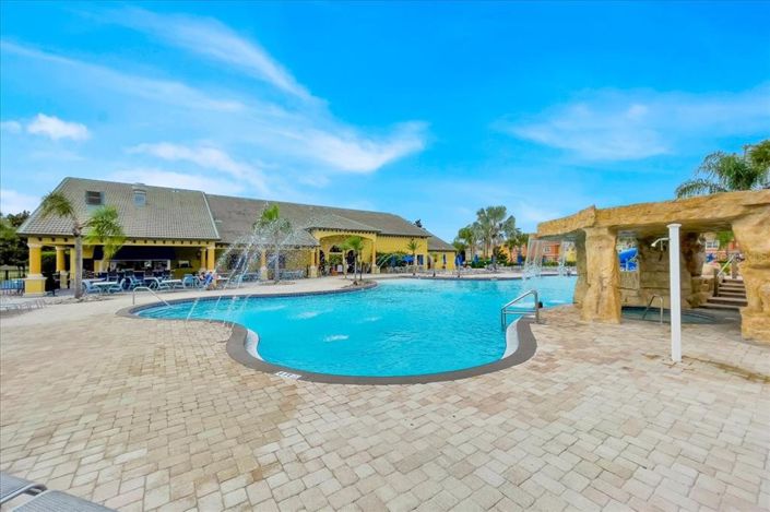 Image No.4-Propriété de 5 chambres à vendre à Kissimmee