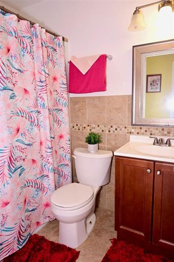 Image No.14-4 Bed Property for sale