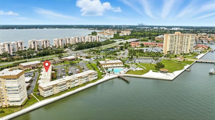 Image No.35-2 Bed Property for sale