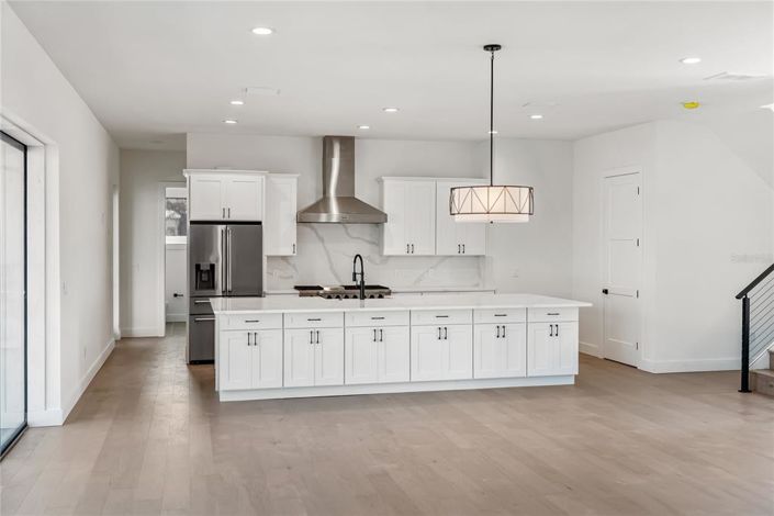 Image No.34-4 Bed Property for sale