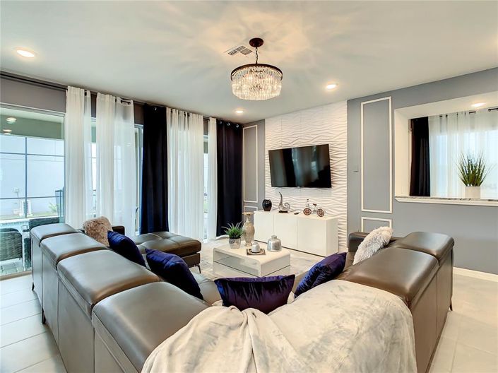 Image No.27-10 Bed Property for sale