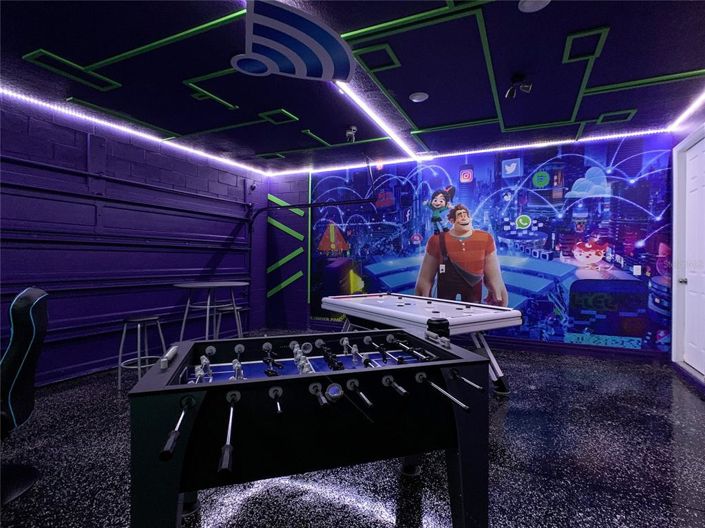 Image No.40-10 Bed Property for sale