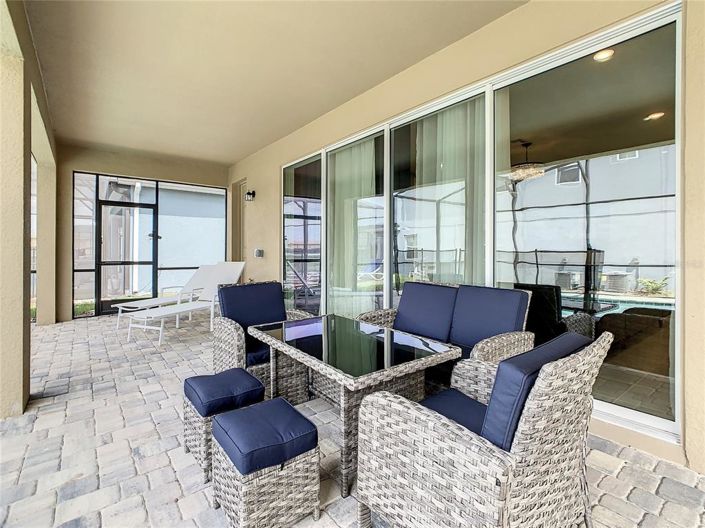 Image No.85-10 Bed Property for sale