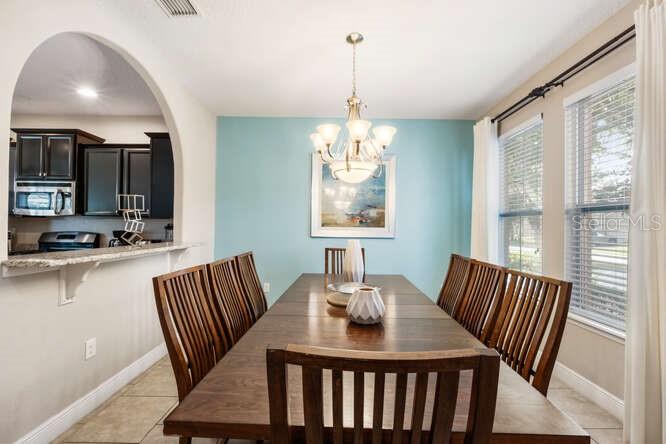 Image No.6-6 Bed Property for sale