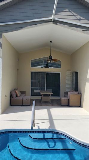 Image No.3-5 Bed Property for sale