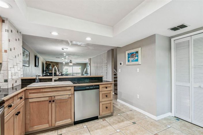 Image No.14-Propriété de 2 chambres à vendre à Treasure Island