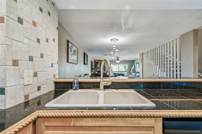 Image No.16-Propriété de 2 chambres à vendre à Treasure Island