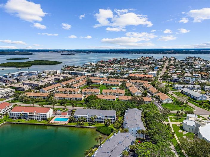 Image No.42-Propriété de 2 chambres à vendre à Treasure Island