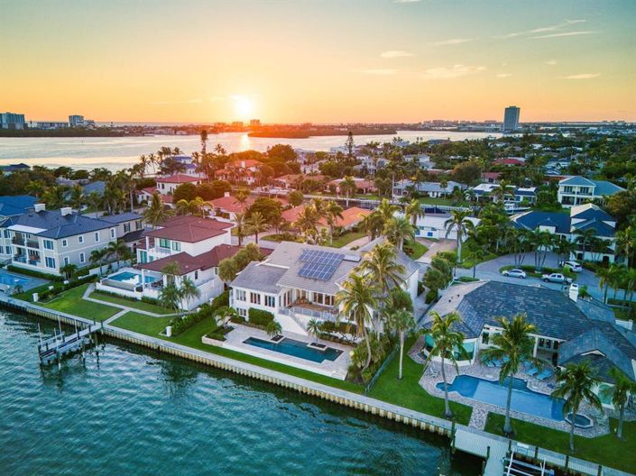 Image No.1-Propriété de 4 chambres à vendre à Sarasota