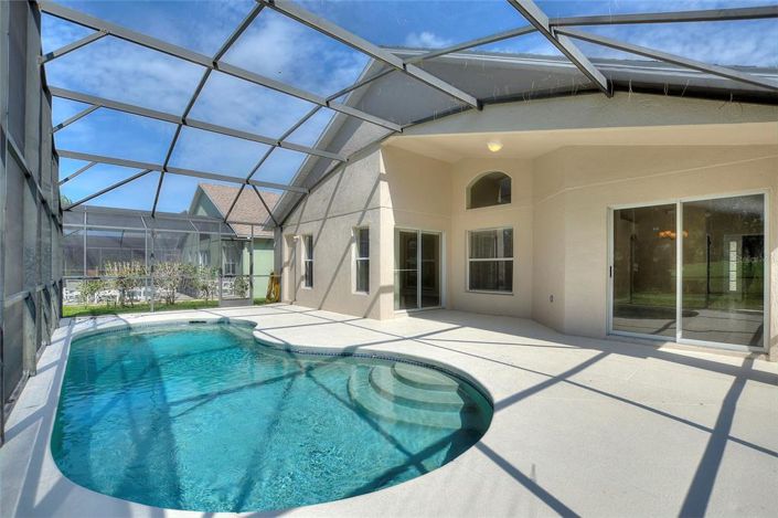 Image No.5-Propriété de 4 chambres à vendre à Haines City