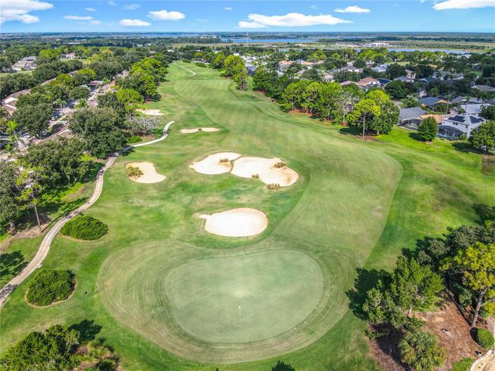 Image No.45-4 Bed Property for sale