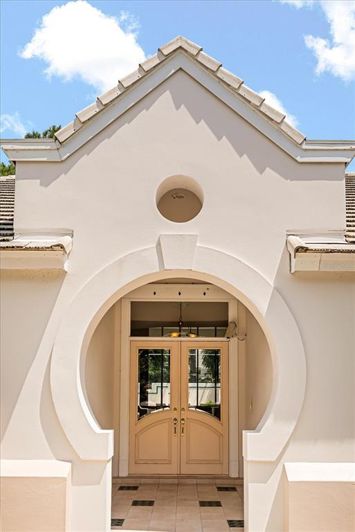 Image No.11-4 Bed Property for sale