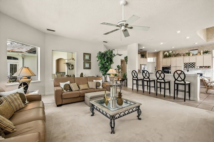 Image No.29-4 Bed Property for sale