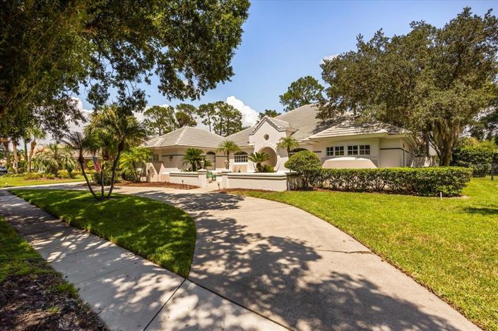 Image No.64-4 Bed Property for sale