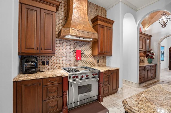 Image No.11-3 Bed Property for sale