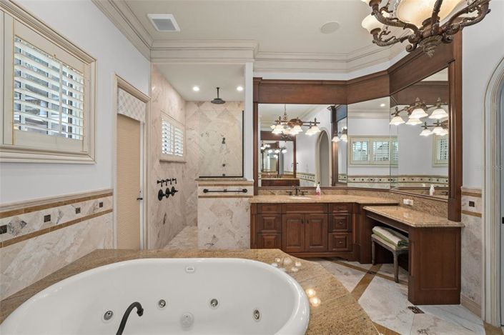 Image No.23-3 Bed Property for sale