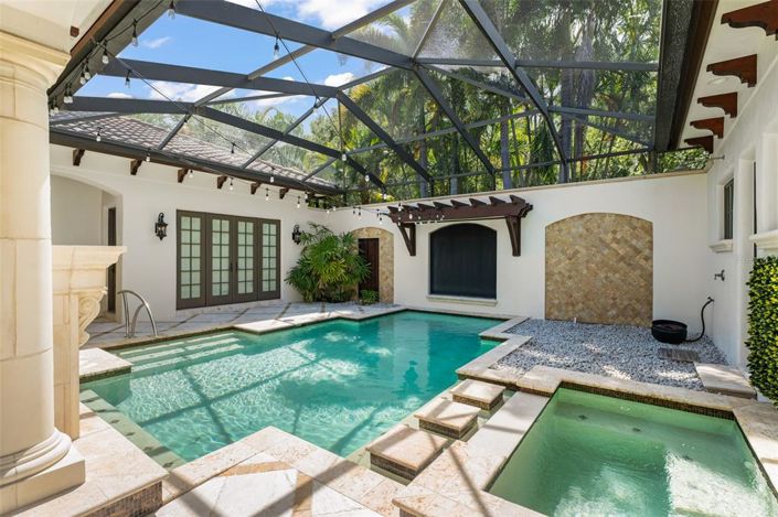 Image No.38-3 Bed Property for sale