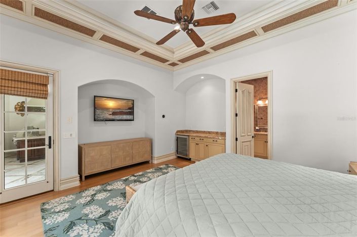 Image No.48-3 Bed Property for sale