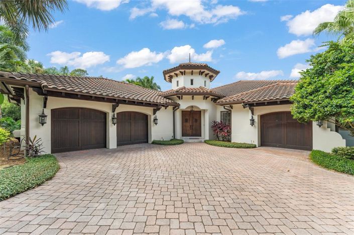 Image No.64-3 Bed Property for sale