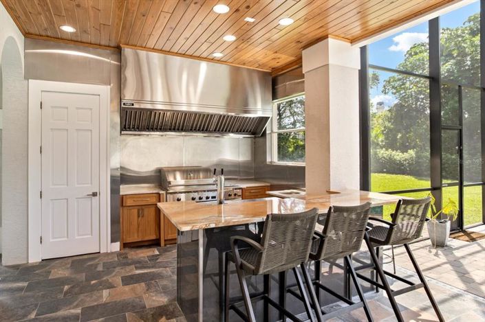 Image No.41-5 Bed Property for sale