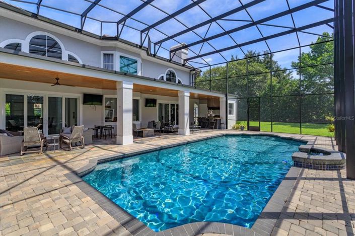 Image No.51-5 Bed Property for sale