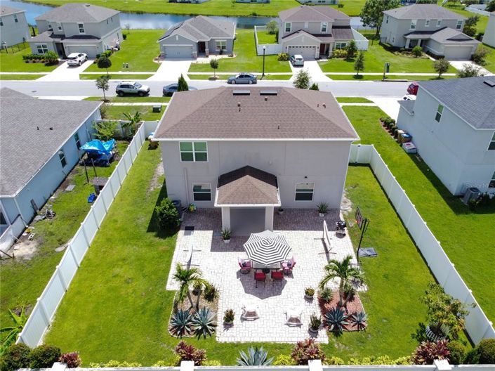 Image No.2-4 Bed Property for sale