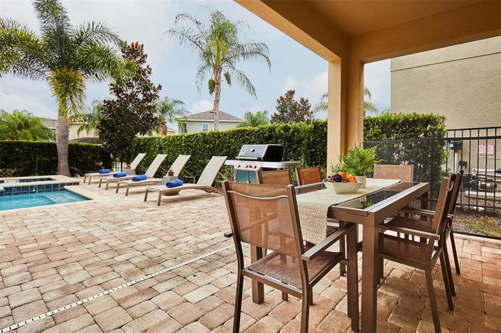 Image No.31-8 Bed Property for sale