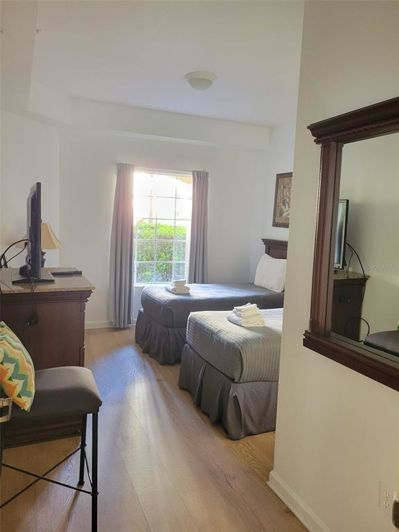 Image No.21-2 Bed Property for sale