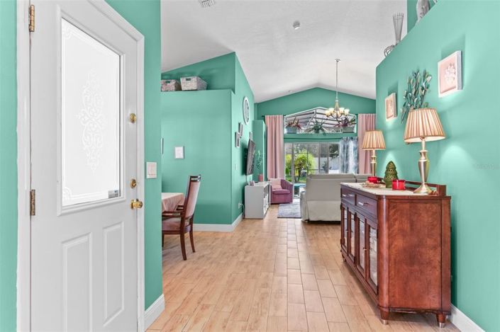 Image No.5-Propriété de 4 chambres à vendre à Clermont