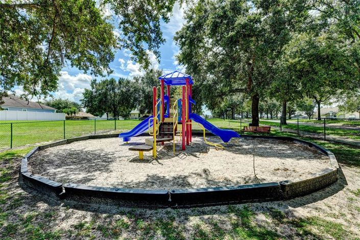 Image No.54-Propriété de 4 chambres à vendre à Clermont