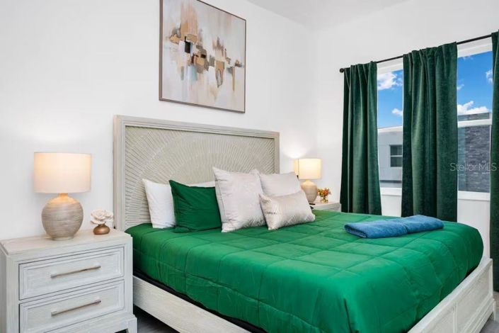 Image No.22-3 Bed Townhouse for sale