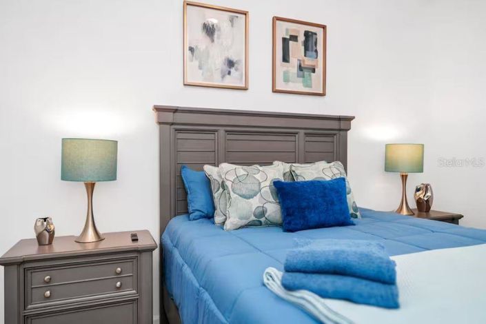 Image No.26-3 Bed Townhouse for sale