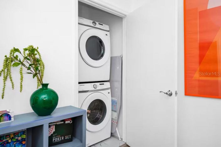 Image No.36-3 Bed Townhouse for sale