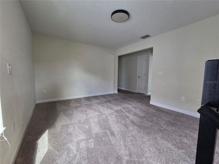 Image No.18-5 Bed Property for sale