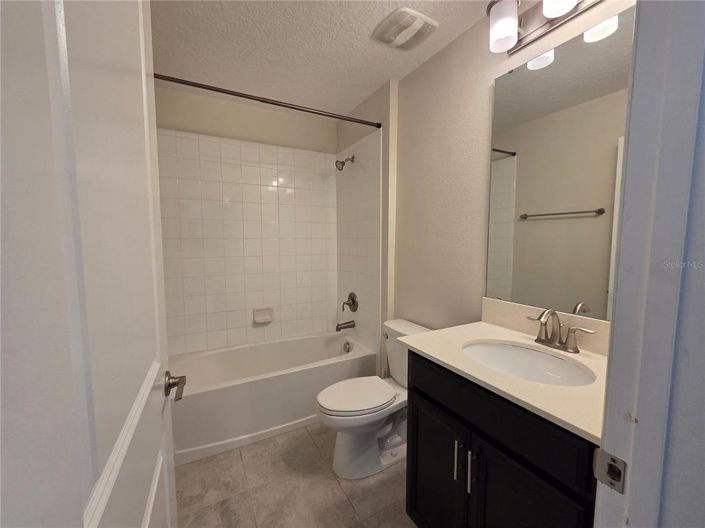 Image No.20-5 Bed Property for sale