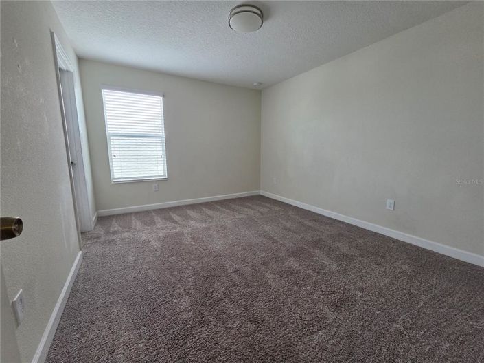 Image No.24-5 Bed Property for sale