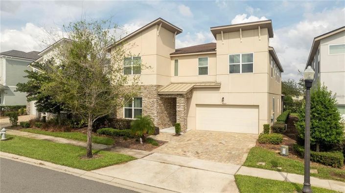 Image No.1-Propriété de 9 chambres à vendre à Kissimmee