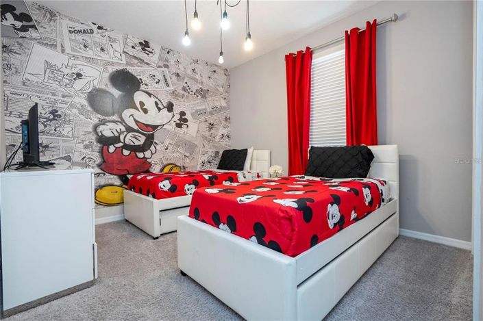 Image No.67-9 Bed Property for sale