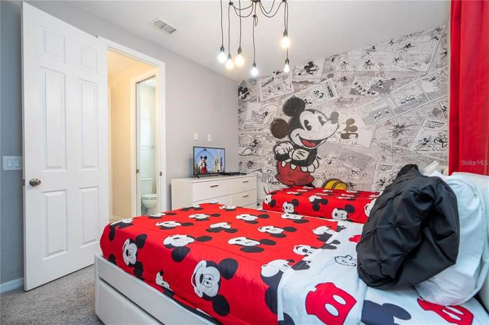 Image No.68-9 Bed Property for sale