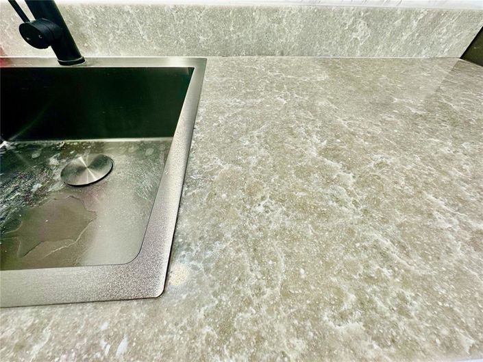 Image No.16-3 Bed Property for sale