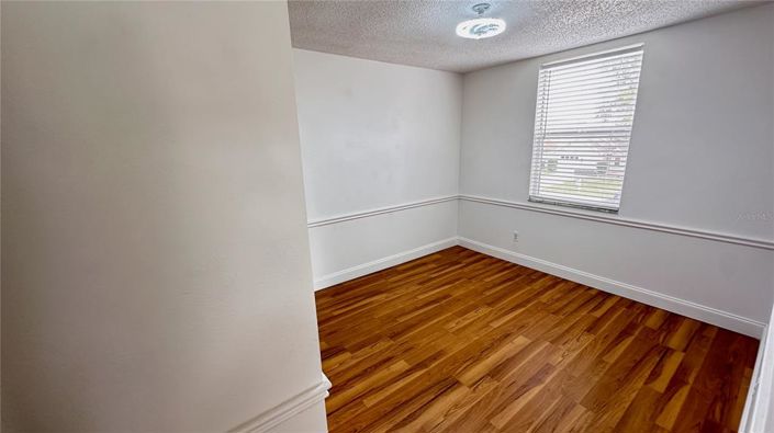 Image No.17-3 Bed Property for sale