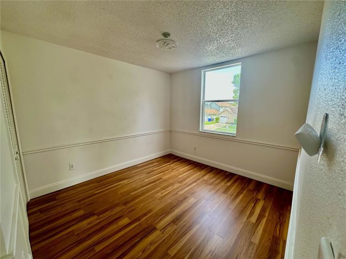 Image No.23-3 Bed Property for sale